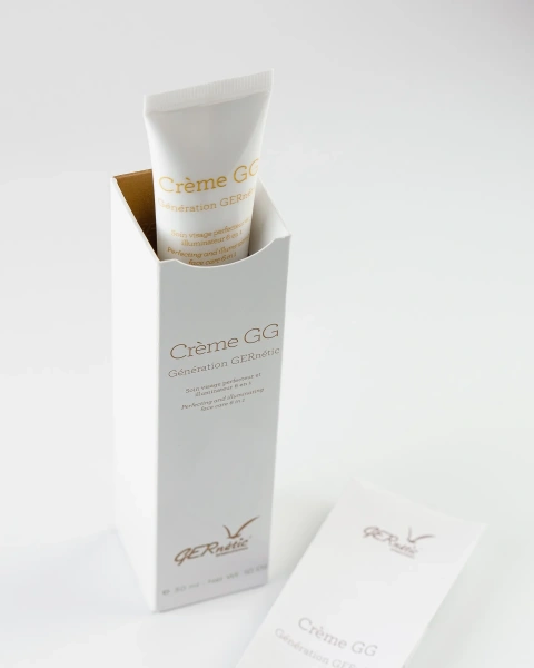 Крем мультифункціональний для догляду за шкірою обличчя / CREME GG / Gernetic купить
