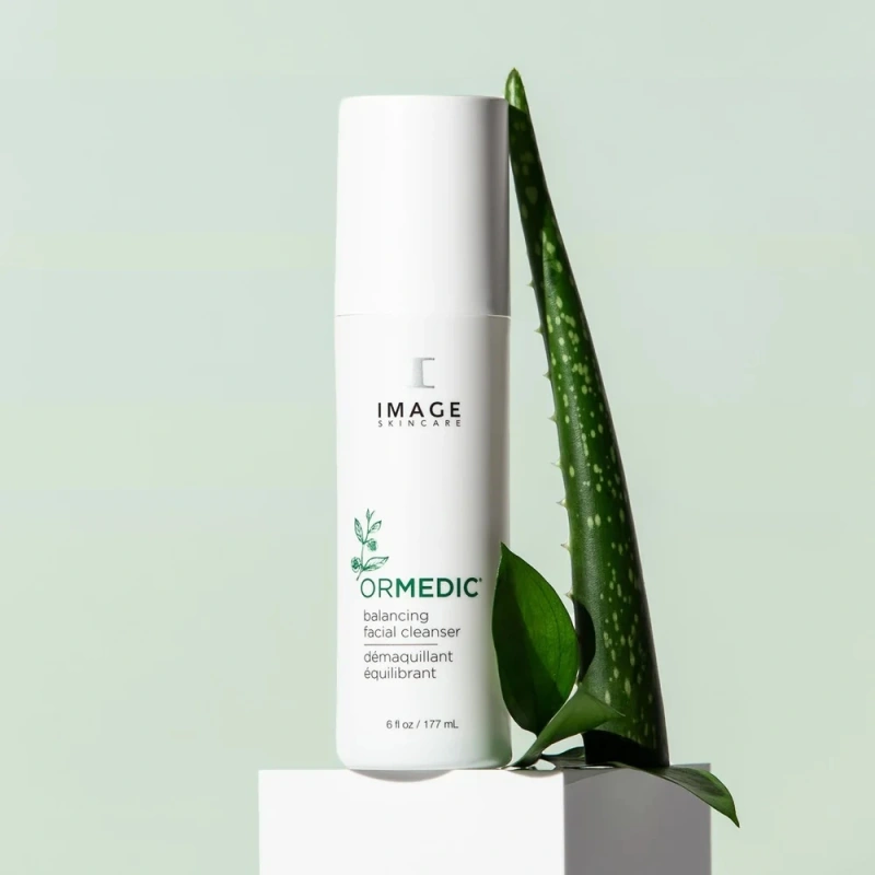 Очищающий гель с алоэ / Balancing Facial Cleanser / Image Skincare купить