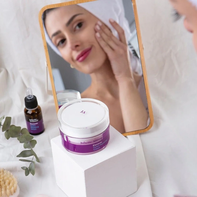 Регенеруючий і відновлюючий  крем / Hydra Repairing Cream / JULIETTE ARMAND купить