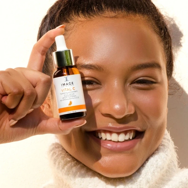 Увлажняющая антиоксидантная сыворотка с витаминами А, С, Е / Vital C Hydrating AC&E Serum / Image Skincare купить