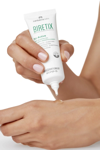 Гель три-актив для шкіри з акне Biretix / BIRETIX TRIACTIVE GEL / Cantabria Labs купить