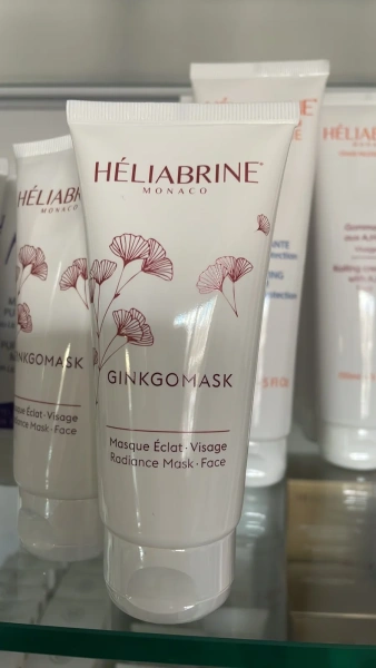 Регенеруюча і зволожуюча крем-маска / Regenerative Mask GINGKOMASK / Heliabrine купить