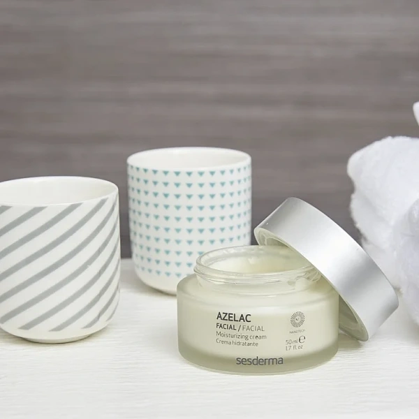 Увлажняющий крем для лица / AZELAC MOISTURIZING GREAM / Sesderma купить