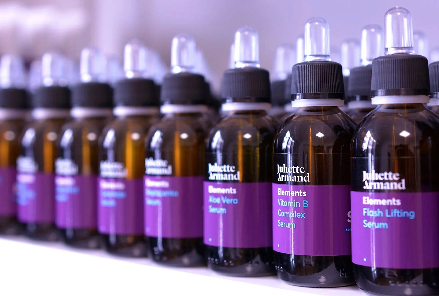Сироватка з гіалуроновою кислотою / Hyaluronic Acid Serum / JULIETTE ARMAND