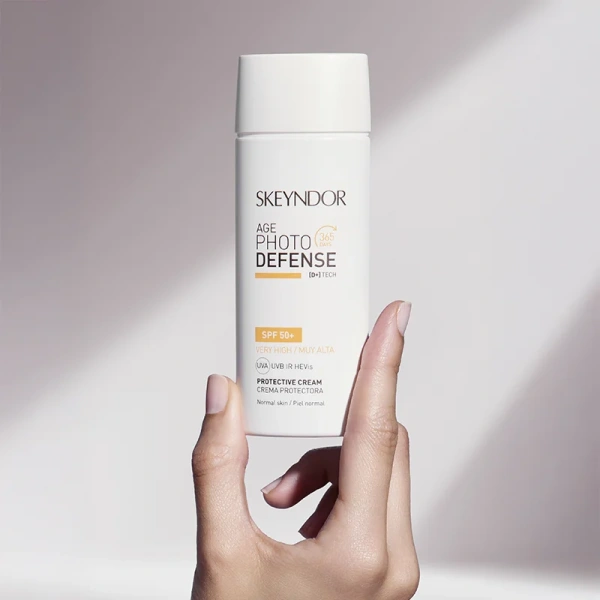 Захисний крем SPF 50+ / Protective cream SPF 50+ Age Photo Defense / Skeyndor купить