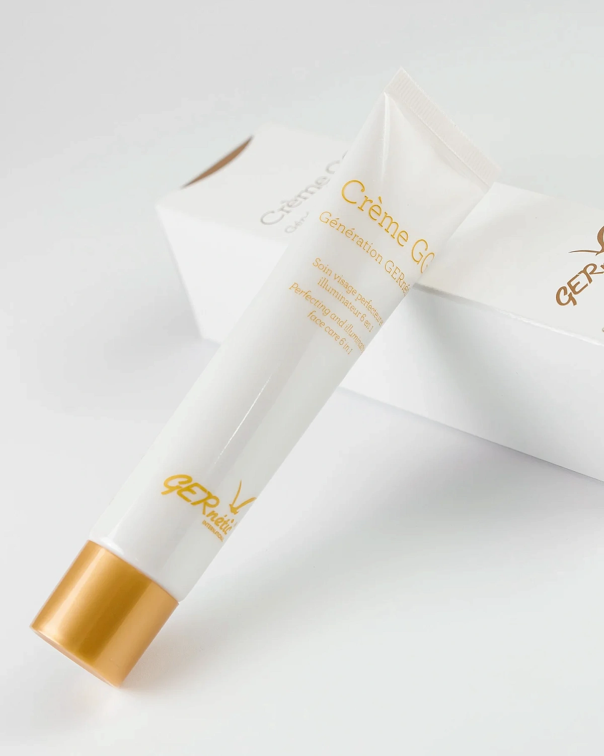 Крем мультифункціональний для догляду за шкірою обличчя / CREME GG / Gernetic