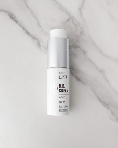 Тональний, зволожуючий крем з SPF30 / BB Cream SPF30 light / Me Line