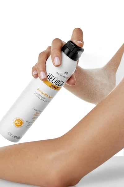 Сонцезахисний спрей Невидимка SPF50+ Heliocare 360º / HELIOCARE 360º INVISIBLE SPRAY SPF50 + / Cantabria Labs купить