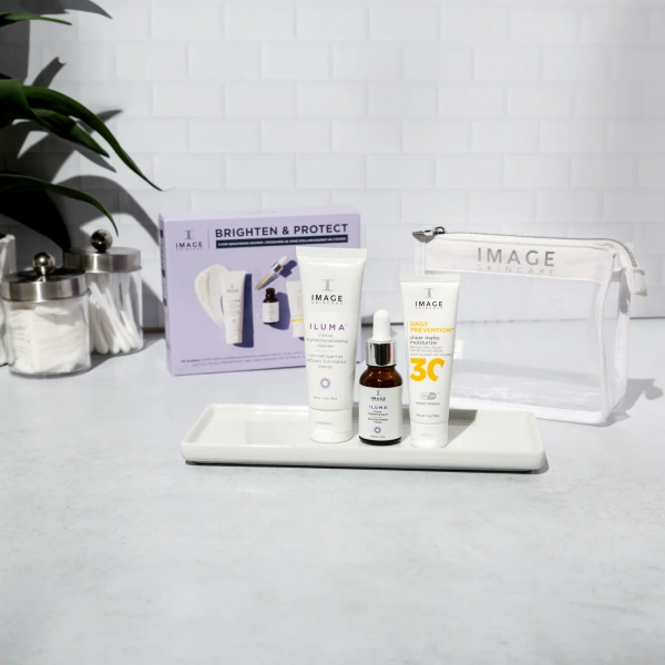 Набір для освітлення та захисту шкіри обличчя / Brighten & Protect Kit 3 / Image Skincare купить