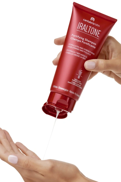 Зміцнюючий шампунь проти випадання волосся / Iralton Fortifying Shampoo / Cantabria labs купить